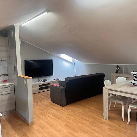 Villa Rosa Appartamento Montesilvano Marina Exteriör bild